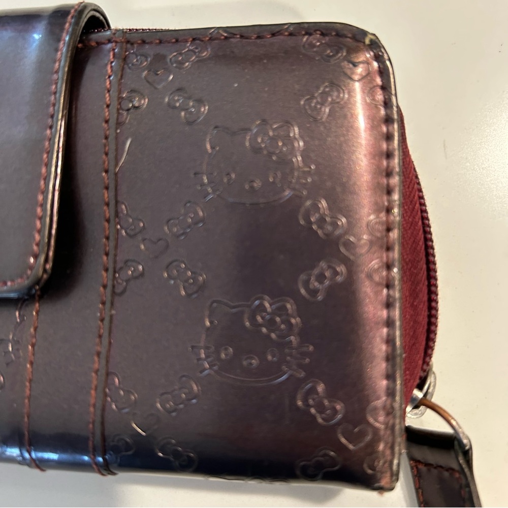 Loungefly Hello Kitty Embossed Wallet - Picture 3 of 13